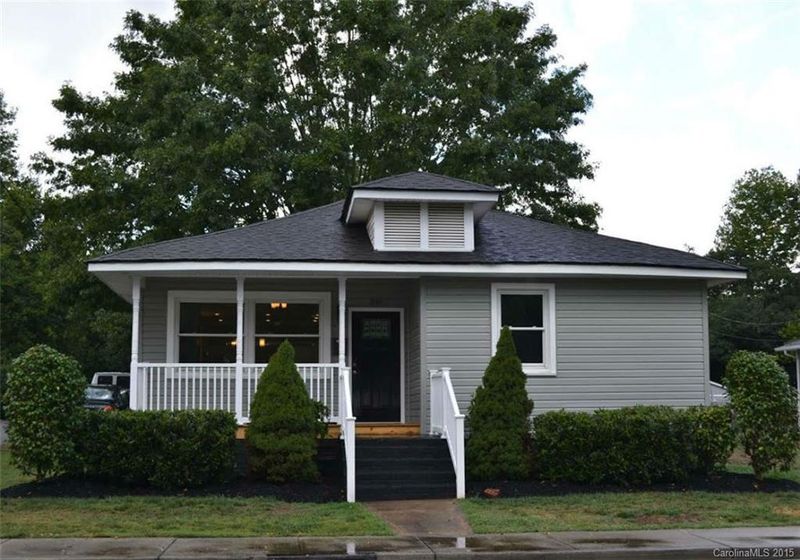 246 8th Ave, Cramerton, NC 28032