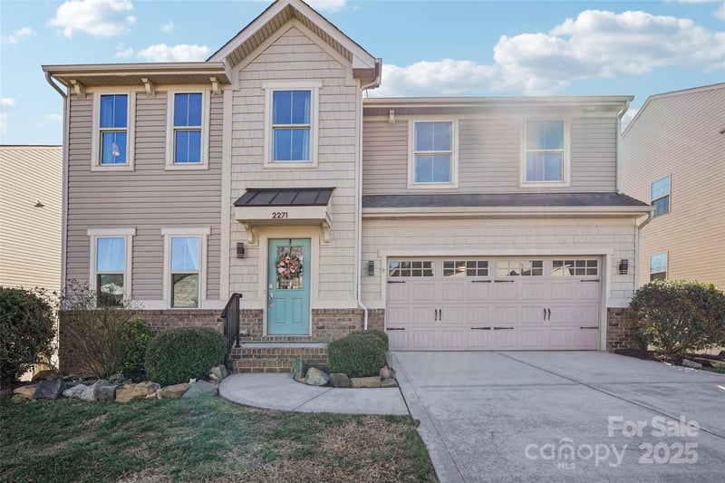 2271 Stone Pile Dr SW, Concord, NC 28025