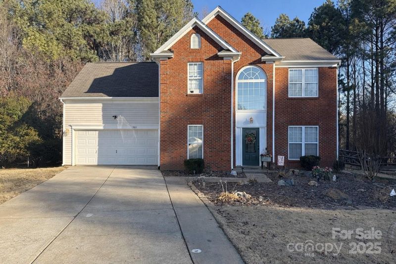 7003 Merrymount Ct, Concord, NC 28025