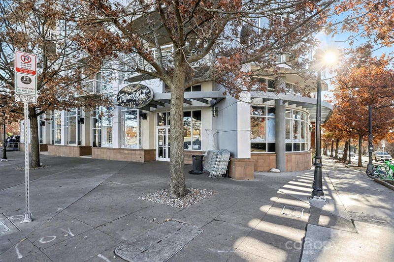 505 E 6th St #1003, Charlotte, NC 28202