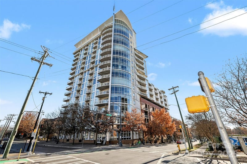 505 E 6th St #1003, Charlotte, NC 28202