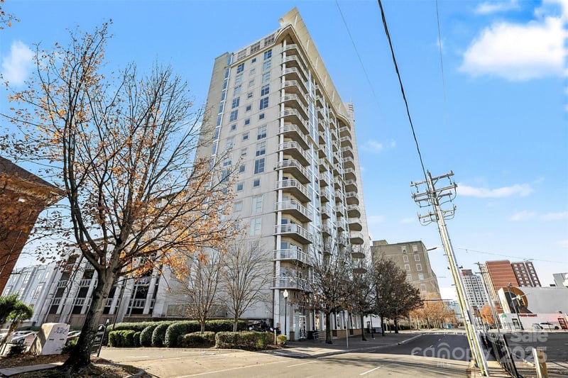 505 E 6th St #1003, Charlotte, NC 28202
