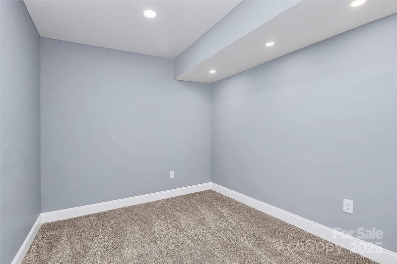 6519 Pargo Rd, Charlotte, NC 28216