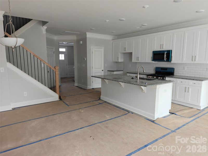 4275 Black Ct, Harrisburg, NC 28075