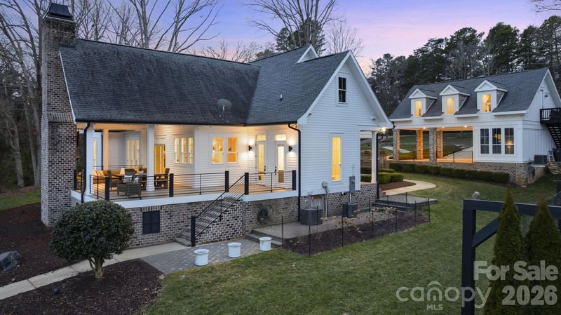 879 Kemp Rd, Mooresville, NC 28117