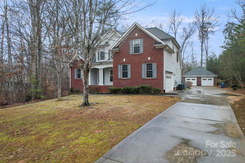6655 Maple Spring Ct, Denver, NC 28037