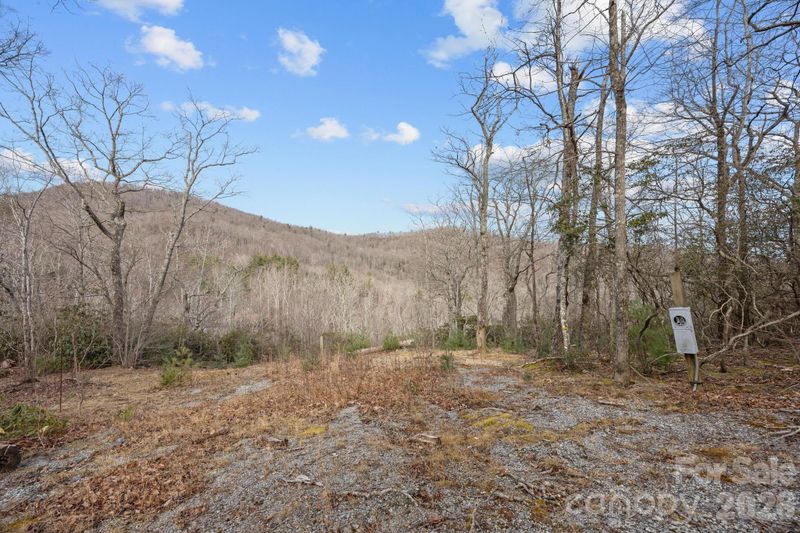 1443 Old Mill Rd #8/9, Hendersonville, NC 28792