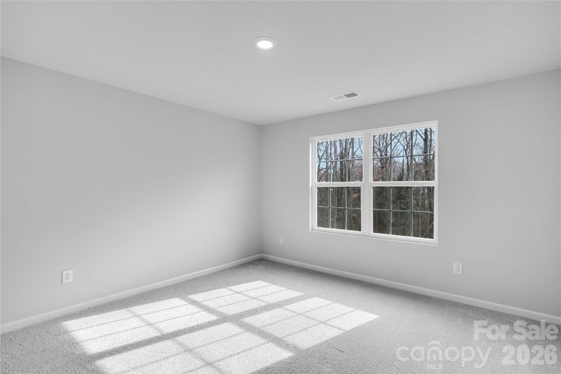 233 W 18th St, Kannapolis, NC 28081