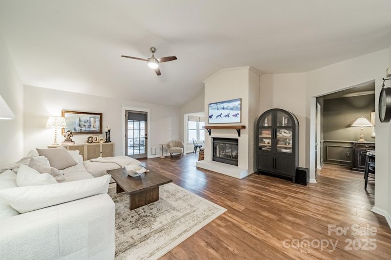 1245 Berryhill Ln, Rock Hill, SC 29732