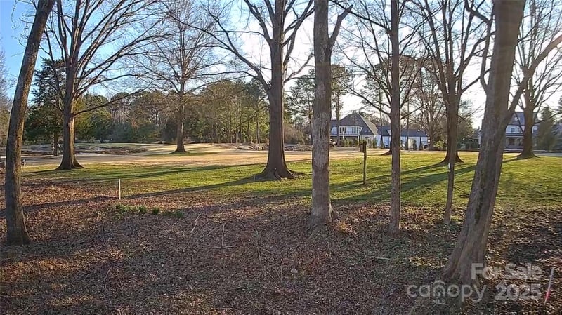 5824 Masters Ct, Charlotte, NC 28226