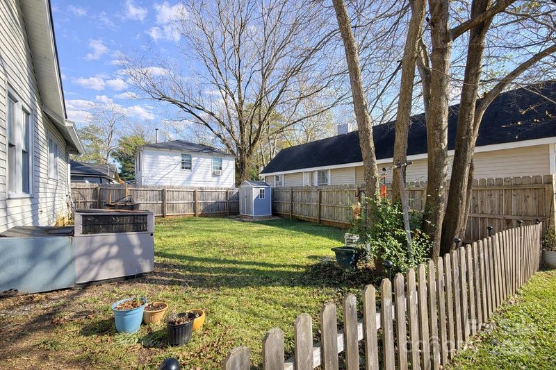 330 Charlotte Ave, Rock Hill, SC 29730
