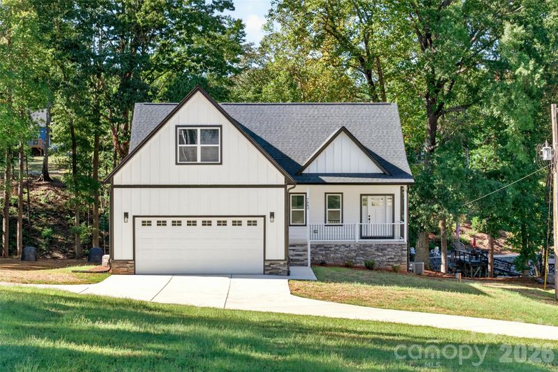 7663 Keistlers Store Rd, Sherrills Ford, NC 28673