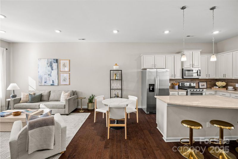 9435 Ainslie Downs St, Charlotte, NC 28273