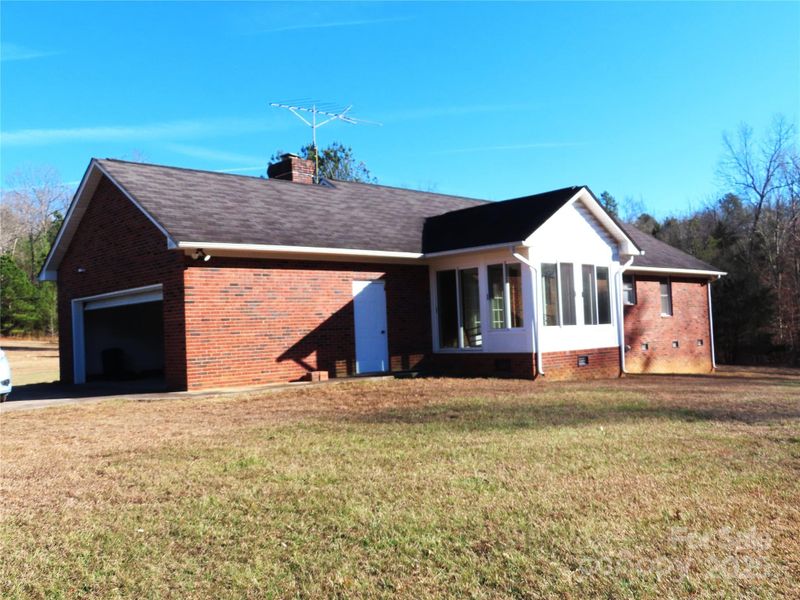 483 C E Stewart Rd, Clover, SC 29710