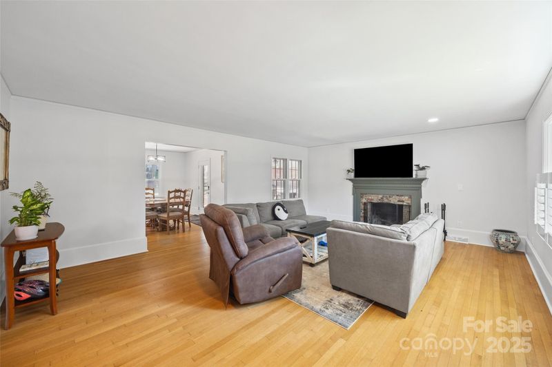 811 Myrtle Dr, Rock Hill, SC 29730