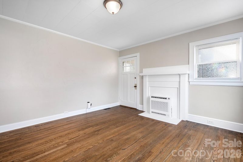 264 E Mcneely Ave, Mooresville, NC 28115