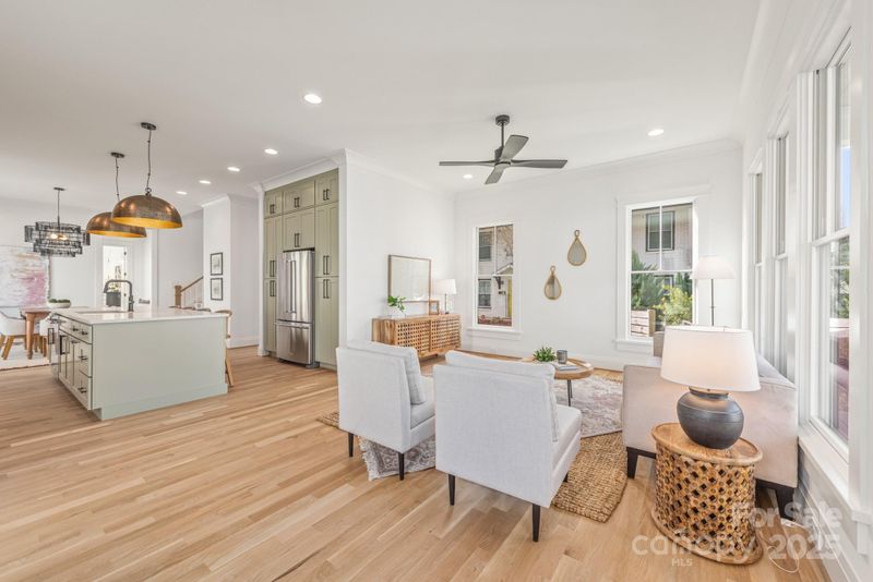311 Coxe Ave, Charlotte, NC 28208