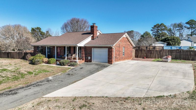 3731 Maple Knoll Dr, Monroe, NC 28112