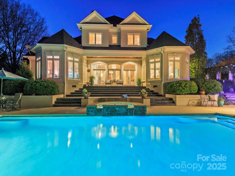 4510 Old Course Dr, Charlotte, NC 28277