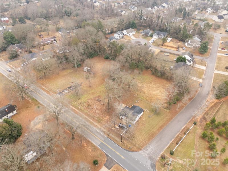 733 Kings Mountain St, Clover, SC 29710