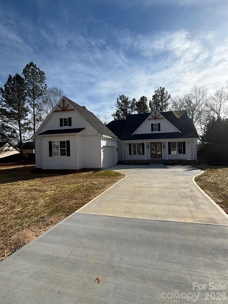 305 Challis Ct, Rock Hill, SC 29732