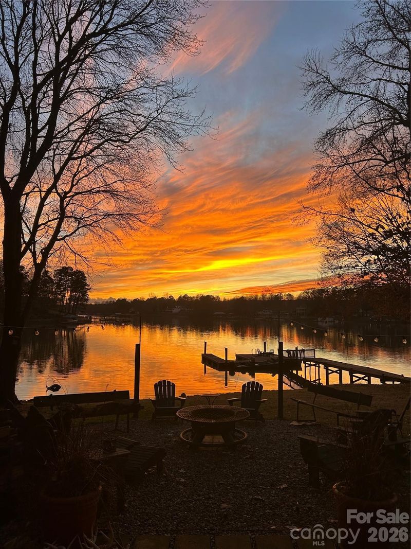 122 Lily Pad Loop, Troutman, NC 28166