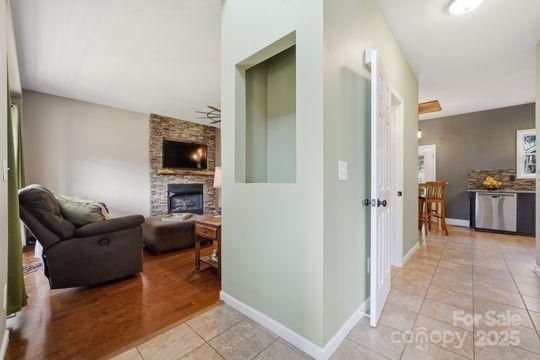 208 Bennington Dr, Stanley, NC 28164