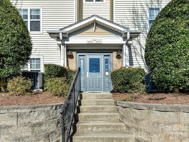 19763 Deer Valley Dr, Cornelius, NC 28031