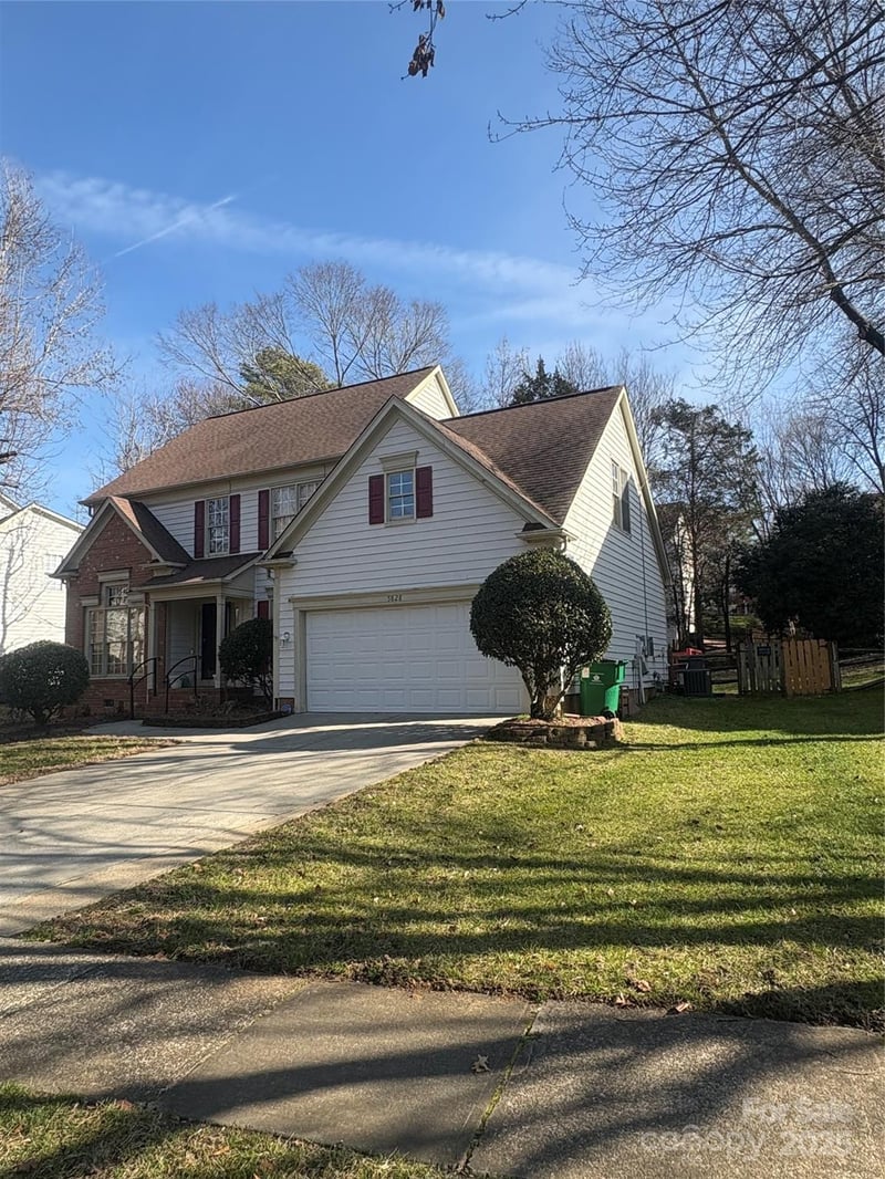 5828 Swanston Dr, Charlotte, NC 28269