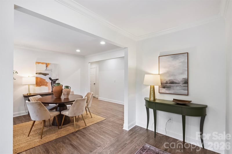 830 Jefferson Dr, Charlotte, NC 28270