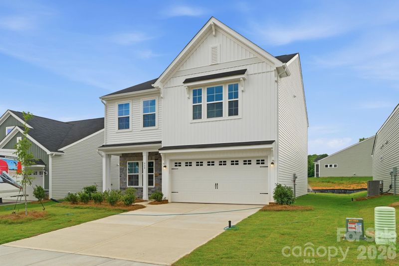 940 Leyna Ct, Newton, NC 28658