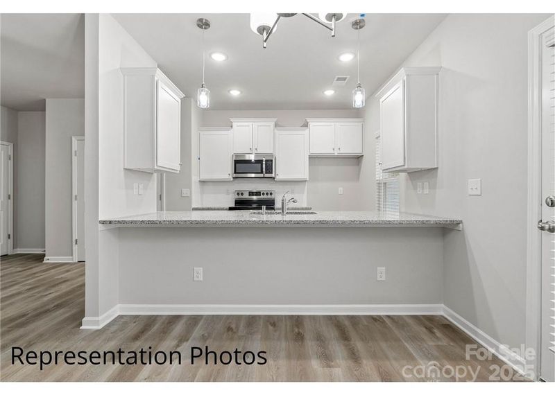 3722 Sally Ln, Charlotte, NC 28227