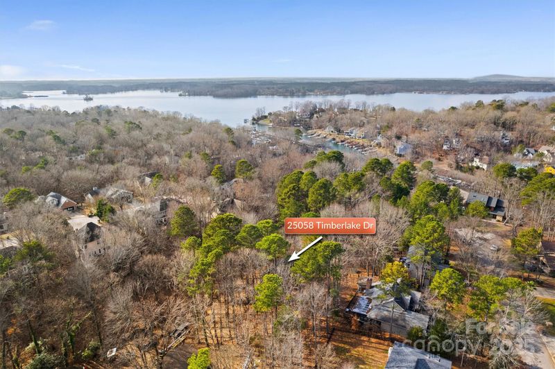 25058 Timberlake Dr, Tega Cay, SC 29708