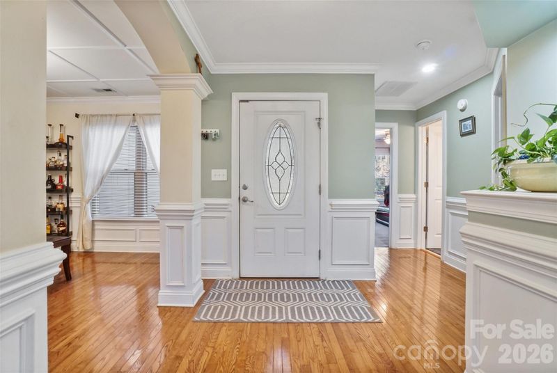 2336 Gemway Dr, Charlotte, NC 28216