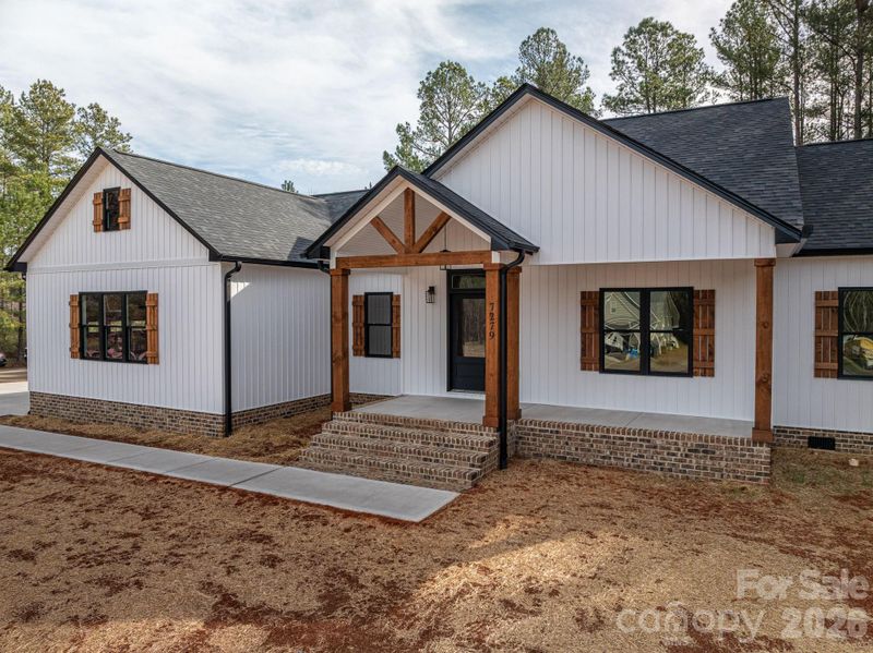 7279 Blue Jay Ln, Vale, NC 28168