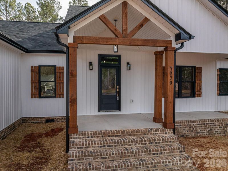7279 Blue Jay Ln, Vale, NC 28168