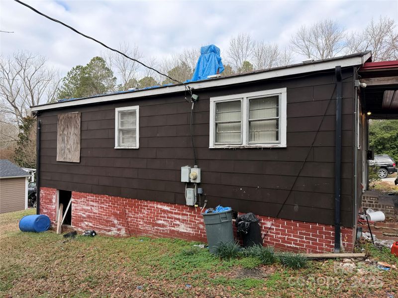 1132 Threatt St, Lancaster, SC 29720