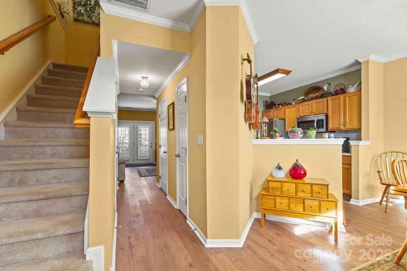 17641 Delmas Dr, Cornelius, NC 28031