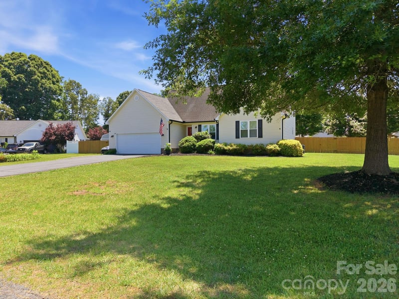 245 Castle Keep Rd, Salisbury, NC 28146