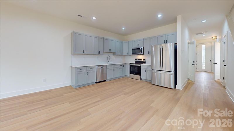 2520 Elmin St, Charlotte, NC 28208