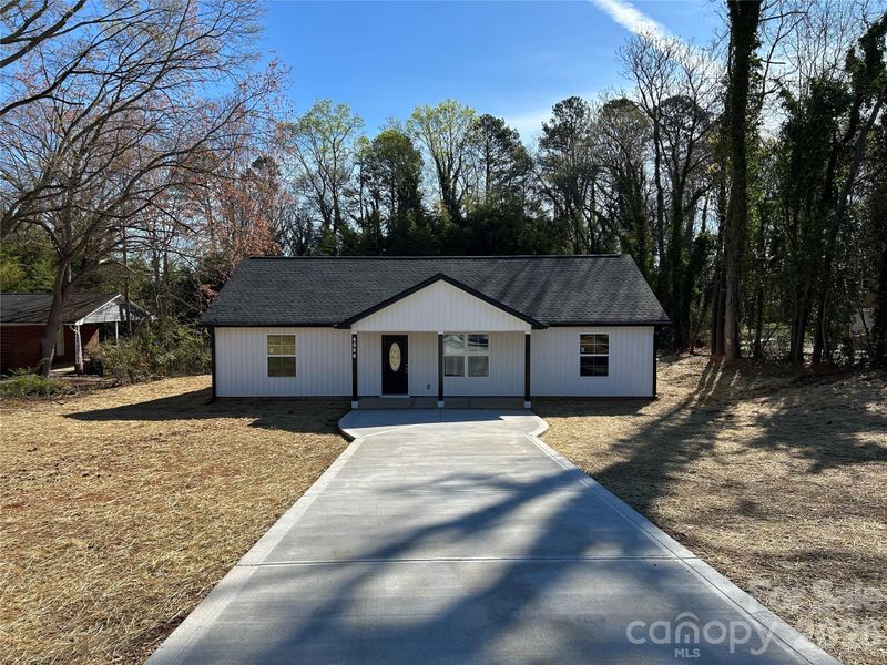 4206 Grissom St, Gastonia, NC 28056