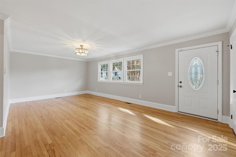 4937 Vincent Ln, Charlotte, NC 28210