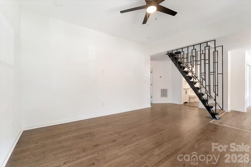 2105 Woodlawn St, Kannapolis, NC 28083