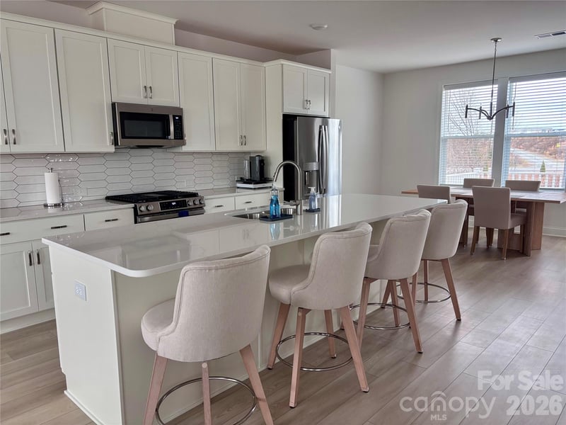 2140 Barrowcliffe Dr NW, Concord, NC 28027