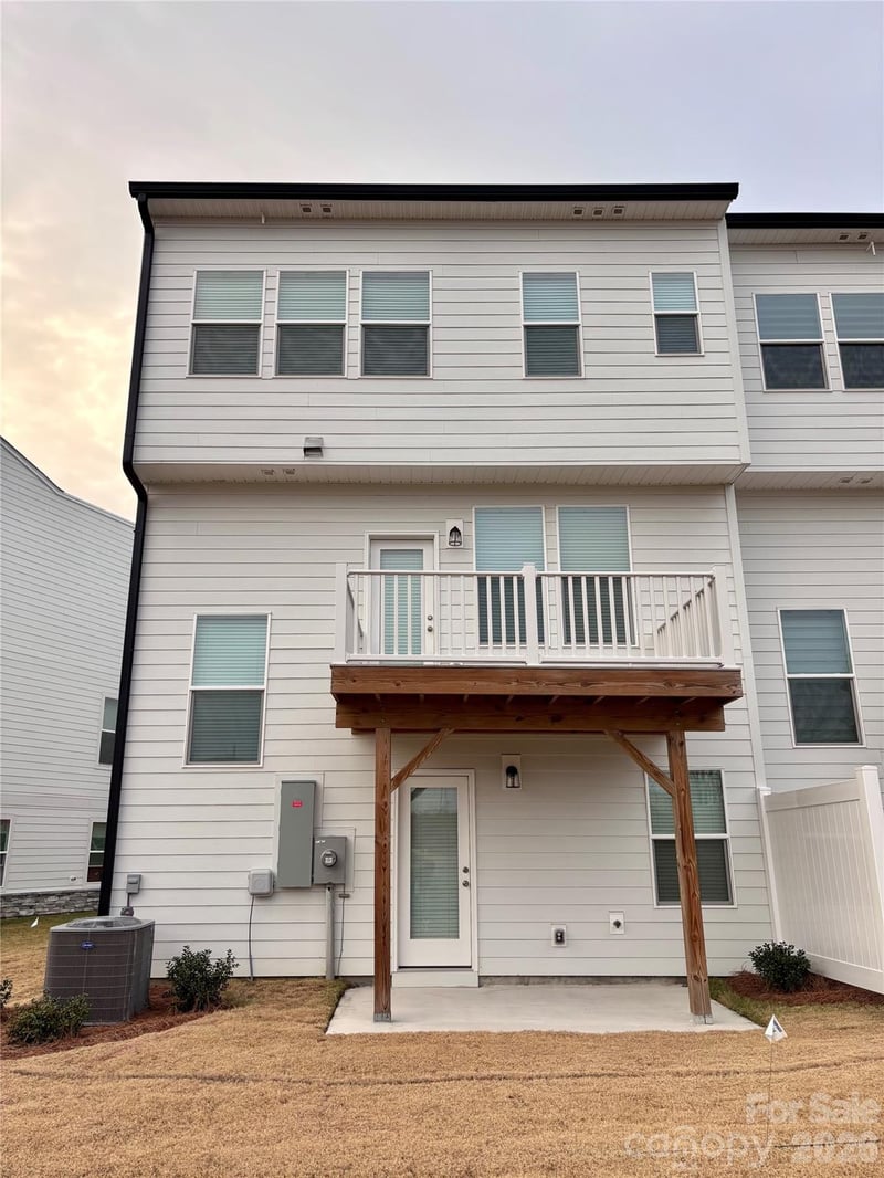 2140 Barrowcliffe Dr NW, Concord, NC 28027