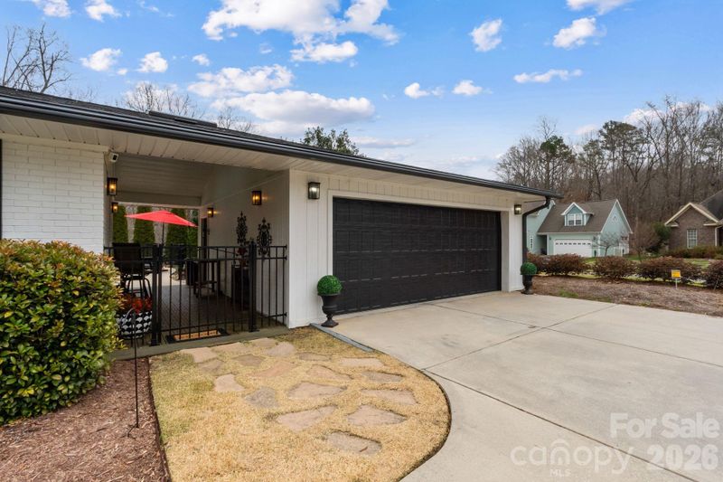 809 Creek Bluff Rd, Rock Hill, SC 29732