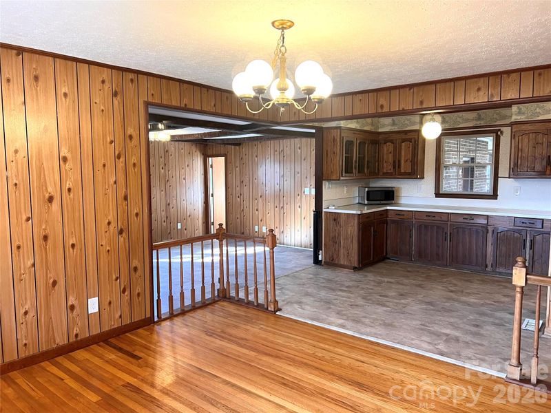400 Stroupe St, Mount Holly, NC 28120