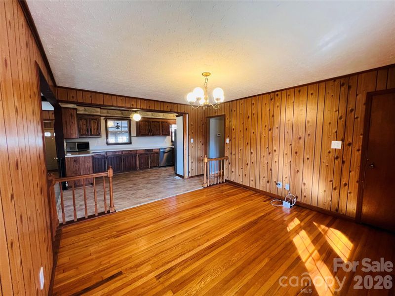 400 Stroupe St, Mount Holly, NC 28120