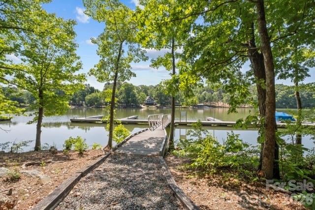 1026 Emerald Bay Dr, Salisbury, NC 28146