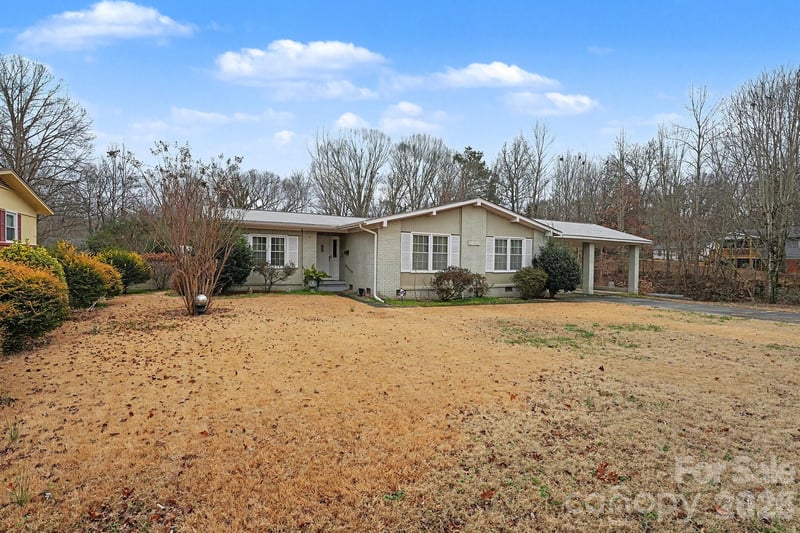 4206 Tipperary Pl, Charlotte, NC 28215
